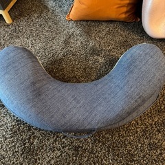 Ergobaby エルゴベビー授乳クッション の画像