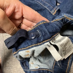 トレーナー、デニムの画像