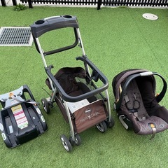 Chicco Keyfit30 キッコ チャイルドシート＆ベビーカー 一体型の画像