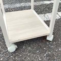 キャスター付き スリム収納の画像