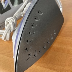 【美品】山善 スチームアイロン ZAE-100(V)の画像