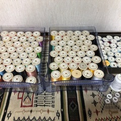 Janome ジャノメ　スーパーセシオ9600 ピーターラビットプログラム 刺繍糸フルセット付の画像