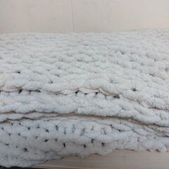 ※取引中/売約済***********　　　　　　未使用/新品　エラー入庫　ブランケット 手編み【moket 】オールシーズン使える ダブル 洗える 毛布 収納ケース付き チャンキー ニット 掛け布団 膝掛け 冬用毛布の画像