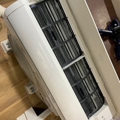 2019年製　シャープ　ルームエアコン　2.2kw 主に6畳　AY-J22S-Wの画像