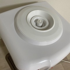山善 YAMAZEN ウォーターサーバー 卓上 温水/冷水両用 ペットボトル専用     冷水機能使えないかもです。の画像