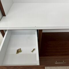 ★リユースのサカイ高崎店★TJ12931  レンジボード 白/茶 H190×D45×W89.5 クリーニング済みの画像