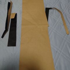 合皮　修繕シート　（修正　レザー）　縦70cm　横8cmの画像