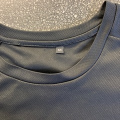 M2510-040 インナー Tシャツ ブラック×グレー Mサイズ ほつれ汚れ有りの画像