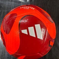 【全国発送のみ可】アディダス adidas サッカーボールオレンジ色 5号球 AF5923OR　業者歓迎　転売OK　倒産品　まとめ売り　ネット商材　アマゾン引き上げ商品　メルカリ　副業の画像