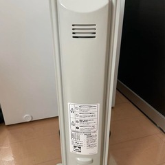 デロンギ　オイルヒーター　DeLonghi オイルヒーター HJ081の画像