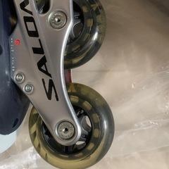 ローラースケートSALOMONフランスせの画像