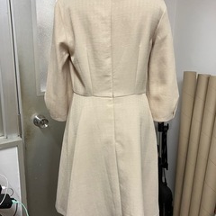 W2510-082 OFUON ワンピース 毛玉ありの画像