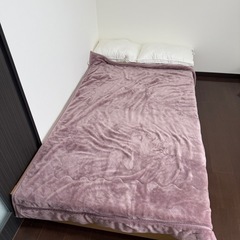 IKEA 木製セミダブルベッド床板（収納引き出し付き）の画像