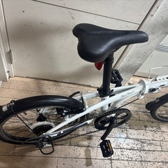 Gyna Connect 折りたたみ自転車 ホワイトの画像