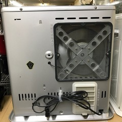 万代店　2002年製　動作確認済　ファンヒーター  TOYOTOMIの画像