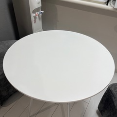 Lowya 丸テーブル 直径75センチの画像