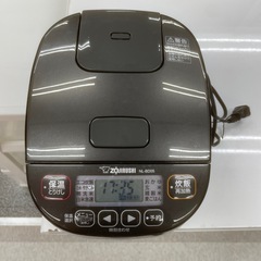 マイコン炊飯ジャー象印NL-BD05  2022年製　炊飯容量0.54Lの画像