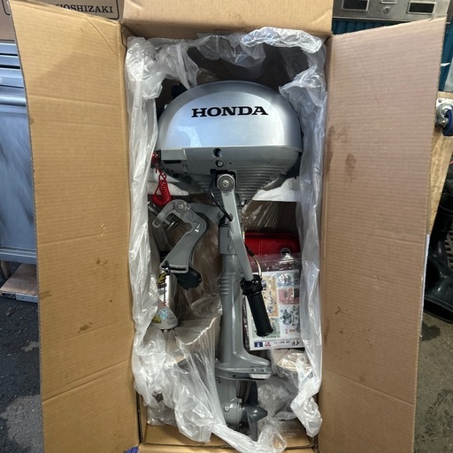 6635【整備済み、美品】ホンダ　BF2 2馬力船外機　2023年製
