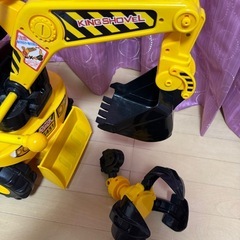 ショベルカー　乗り物　おもちゃの画像