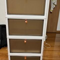収納ボックスの画像