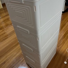 収納ボックスの画像