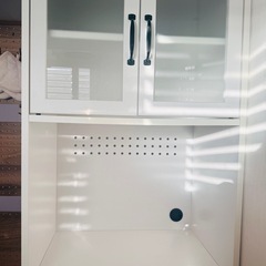 食器棚の画像