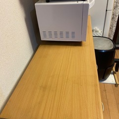 食器棚の画像