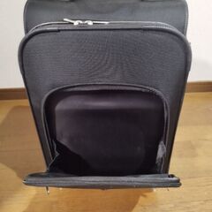 キャリーケースの画像