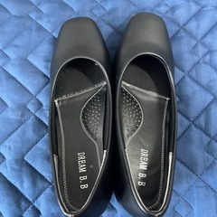 女性用シューズの画像