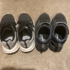 男の子　19cm adidas 靴　防水　2足セット　黒の画像