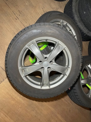 バリ溝　ヨコハマアイスガード4本セット　フォレスター取り外し