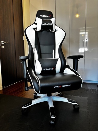 ゲーミングチェア 取引中