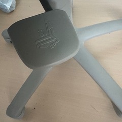 おしゃれないろいろ稼動する椅子　黄緑の画像