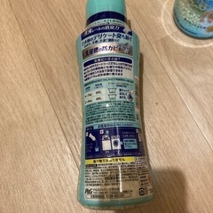 ファブリーズ3本と消臭ビーズ2本の画像