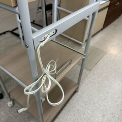 ★リユースのサカイ高崎店★TJ12946 (株)ヤマゼン レンジ台 クリーム H142×D40.5×W48 クリーニング済みの画像