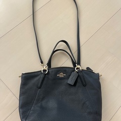 コーチ　黒バックの画像