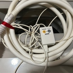 パナソニック　洗濯機　ジャンク　一部動作可能（おまけでバスポンプ）の画像