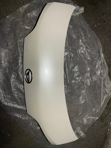 一時中断　
ボンネット　リヤ ウイング　テール