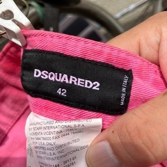 DSQUARED2 ピンク スキニージーンズの画像
