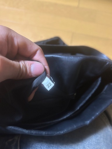 PRADA、GUCCI