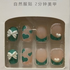 ネイルチップ24個入りの画像