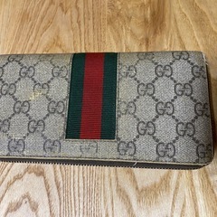 GUCCI財布　ブランドの画像