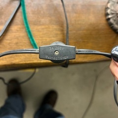 K2510-051 ステンドグラス風 テーブルランプ 電球欠損 キズ汚れ破れ有りの画像
