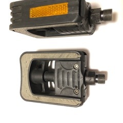 自転車用ペダル SR SUNTOUR製の画像