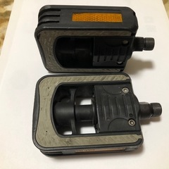 自転車用ペダル SR SUNTOUR製の画像