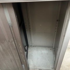 [決まりました]小型　物入れ　倉庫の画像