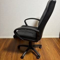 昇降式　ゲーミングチェア デスクチェアの画像