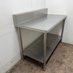 ステンレス　業務用　作業台　厨房　飲食店　W１２００ｘD６００ｘH８００ｍｍの画像