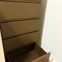 5段チェスト ブラウンの画像