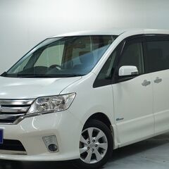 日産　セレナ　ハイウェイスターG　S-HYBRIDの画像